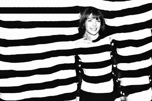 Anna-Aware Fill — example image from the series